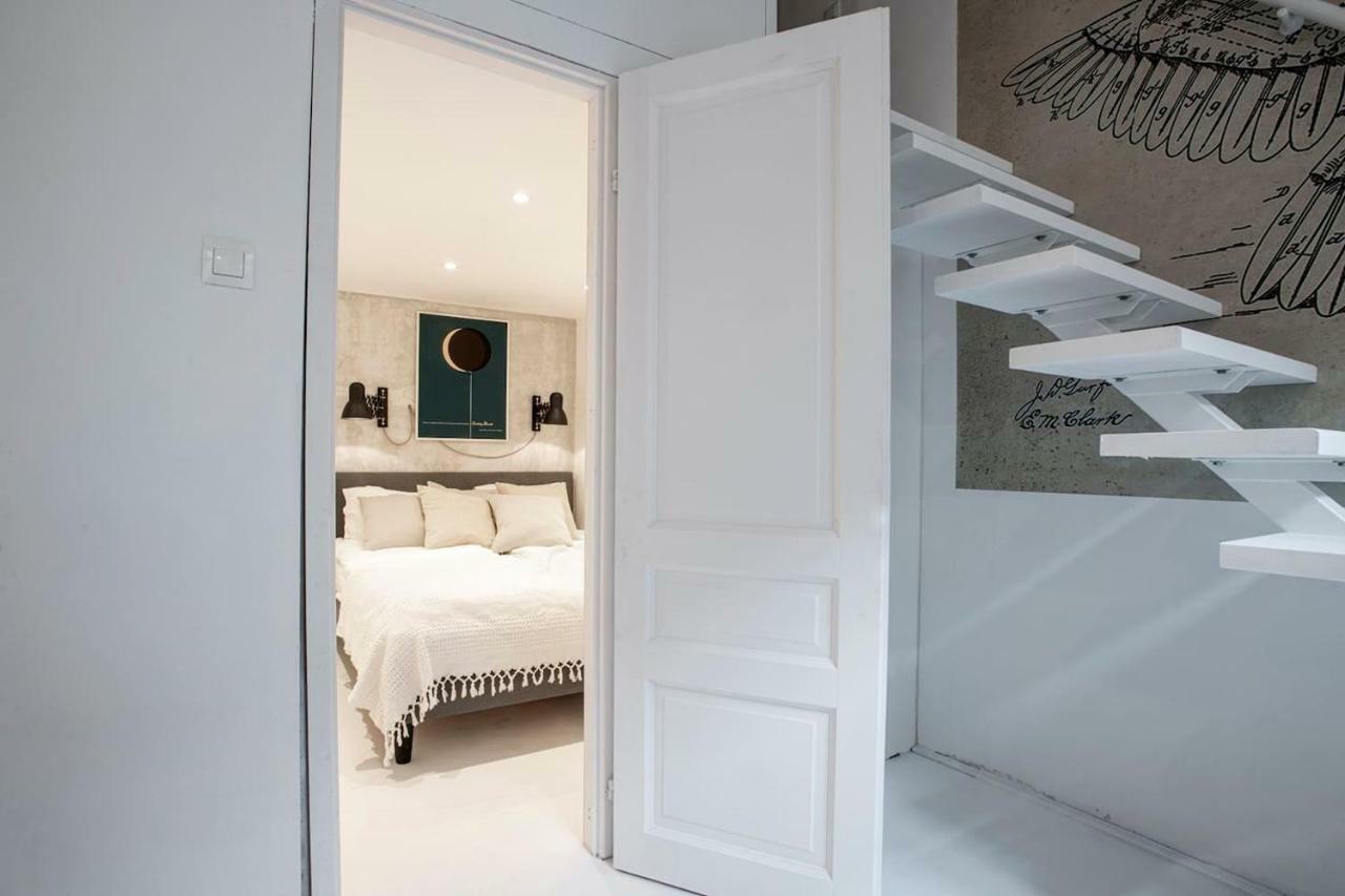 Danube Riverside Designer Apartment In City Center Budapest Esterno foto