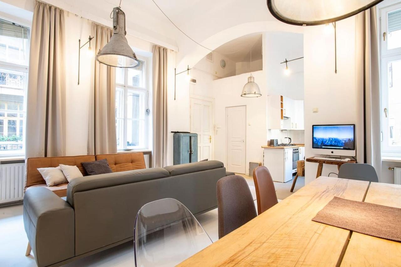 Danube Riverside Designer Apartment In City Center Budapest Esterno foto